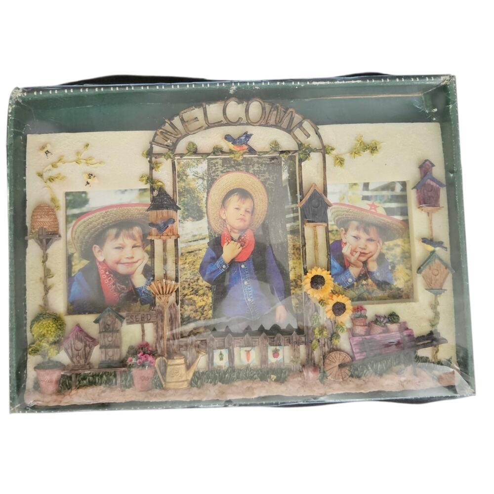 Garden Birdhouse Welcome Polyresin Triple Photo Frame New Old Stock